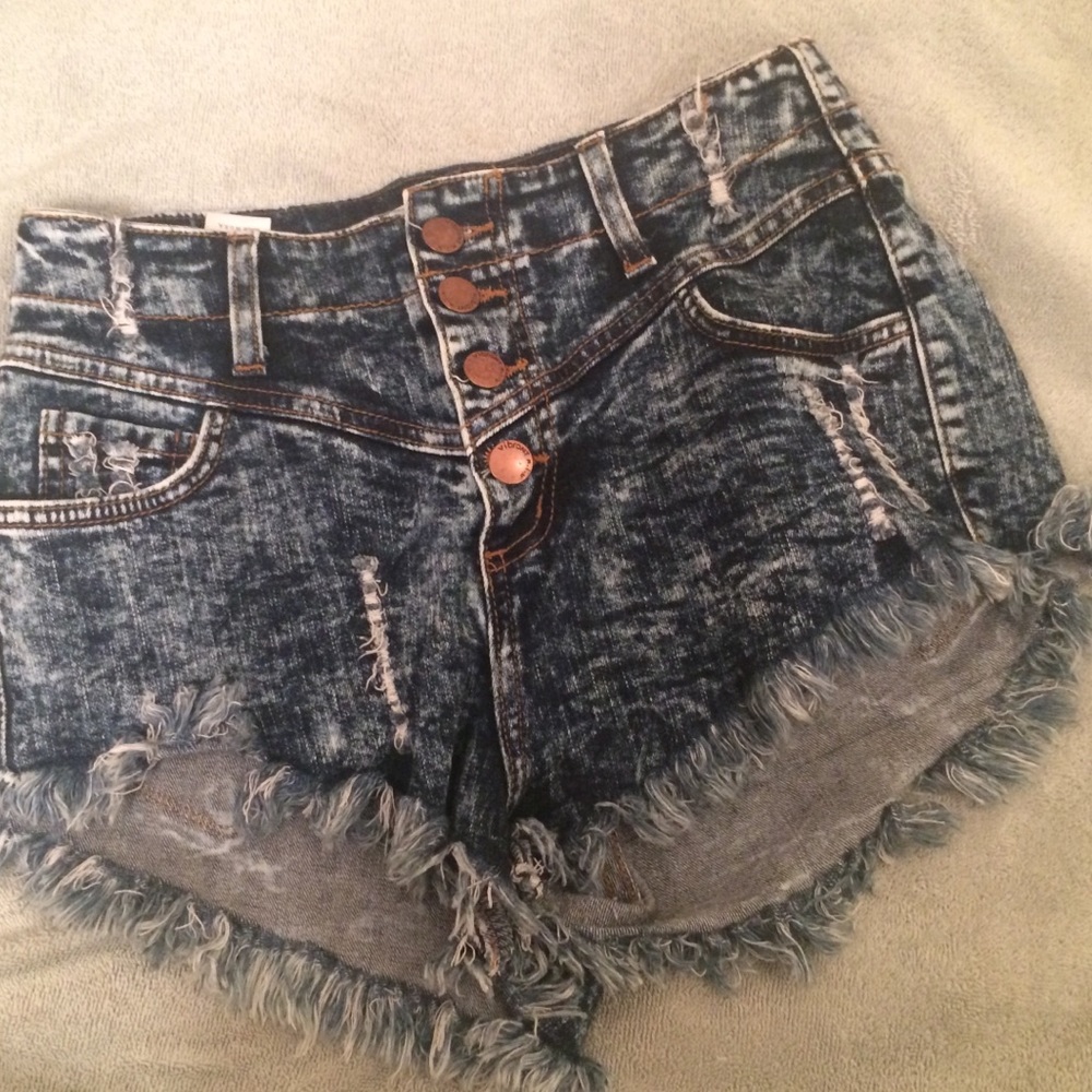 M.i.U Distressed Shorts